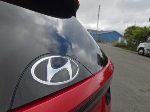 Used 2023 Hyundai Tucson SEL image 12