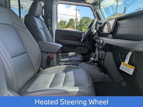 New 2025 Jeep Gladiator Sport image 33