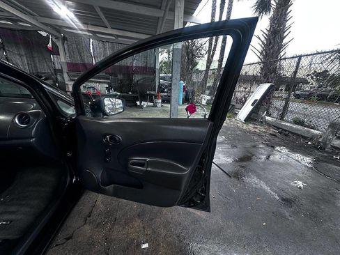 Used 2016 Nissan Versa Note S Plus image 16