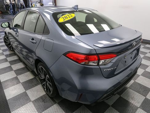 Used 2022 Toyota Corolla SE w/ Carpet Mat Package (TMS) FWD image 9