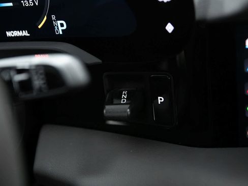 Certified 2022 Porsche Taycan 4S image 26