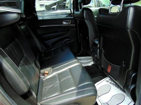 Used 2014 Jeep Grand Cherokee Limited image 19