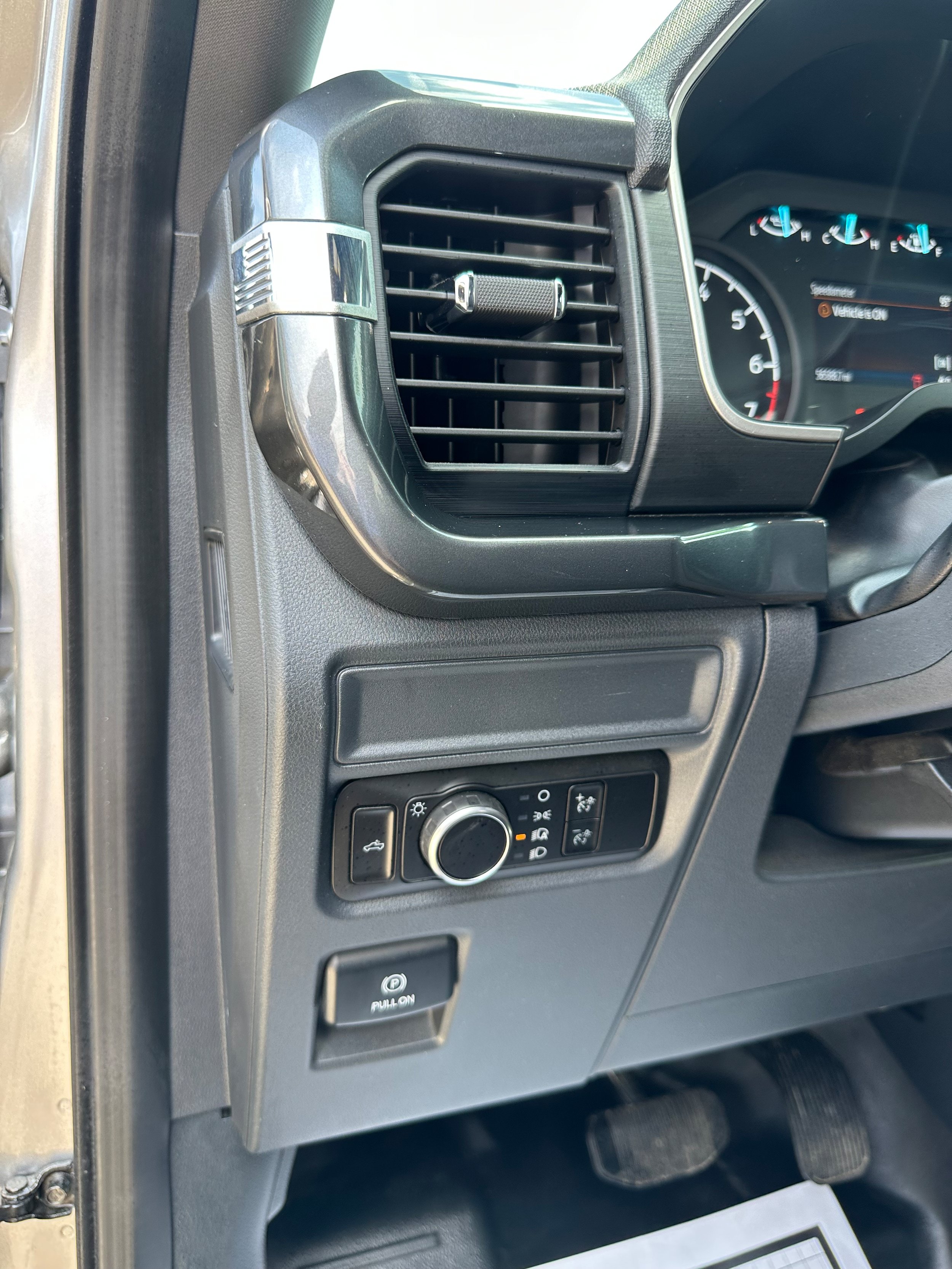 Used 2023 Ford F150 XL w/ STX Appearance Package AWD/4WD image 14