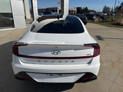 Used 2023 Hyundai Sonata SEL Plus image 6