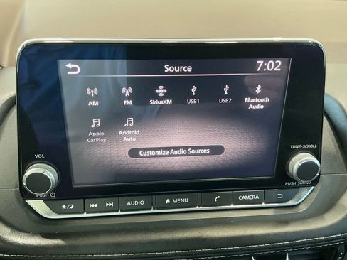 Used 2021 Nissan Rogue SL AWD/4WD image 34