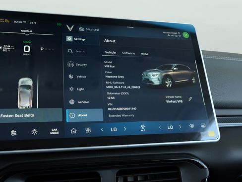 New 2025 VinFast VF 8 Eco AWD/4WD image 14