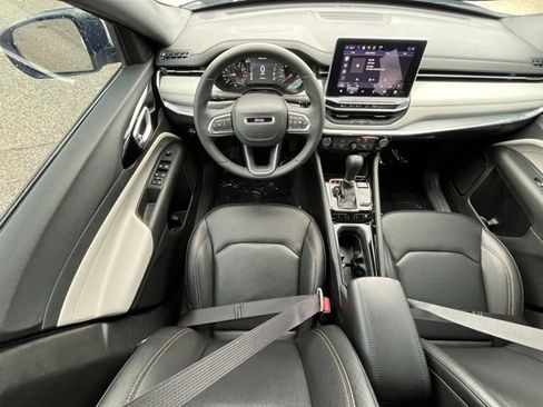 Used 2024 Jeep Compass Limited AWD/4WD image 19