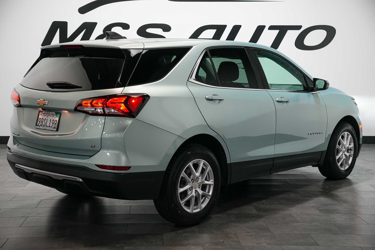 Used 2022 Chevrolet Equinox LT FWD image 4