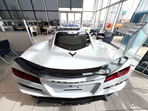 Used 2024 Chevrolet Corvette Z06 image 17