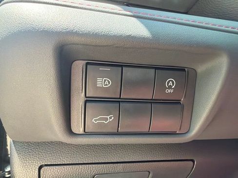 Used 2023 Toyota Highlander XSE AWD/4WD image 36
