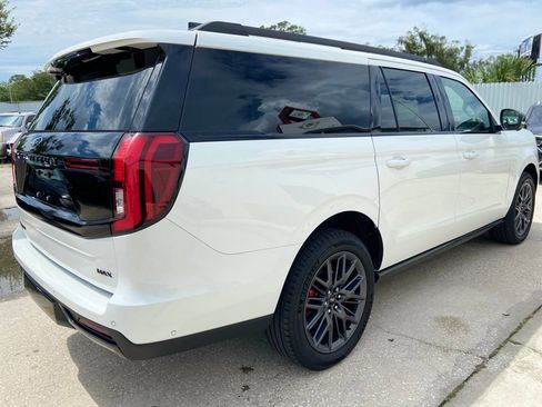 Used 2025 Ford Expedition Max Platinum w/ Stealth Performance Package AWD/4WD image 5