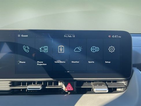 Certified 2025 Hyundai Ioniq 5 SE image 22