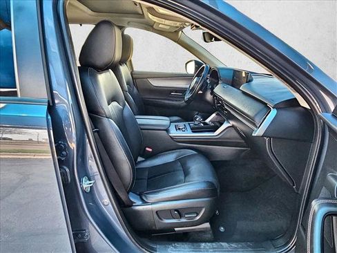 Used 2025 MAZDA CX-70 3.3 Turbo w/ Preferred Package AWD/4WD image 20