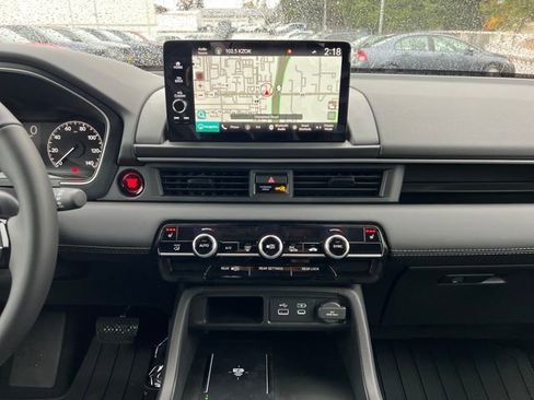 New 2025 Honda Pilot Touring image 23