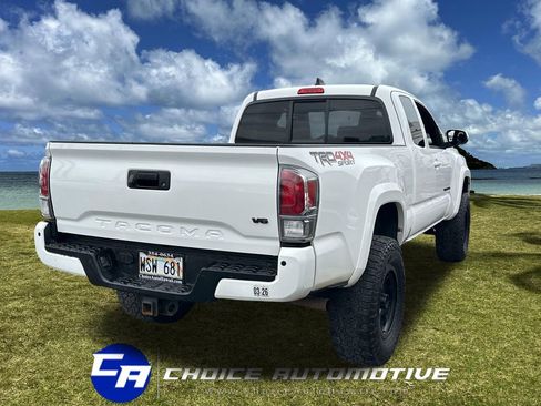 Used 2023 Toyota Tacoma TRD Sport image 7