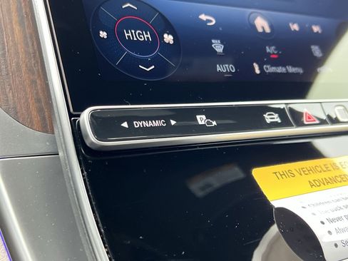 New 2026 Mercedes-Benz GLC 300 4MATIC image 32