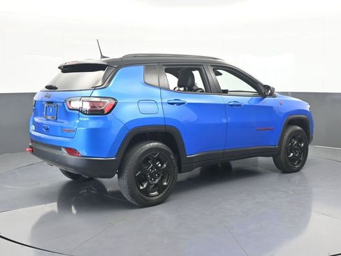 Used 2023 Jeep Compass Trailhawk w/ Trailhawk Elite Group image 6