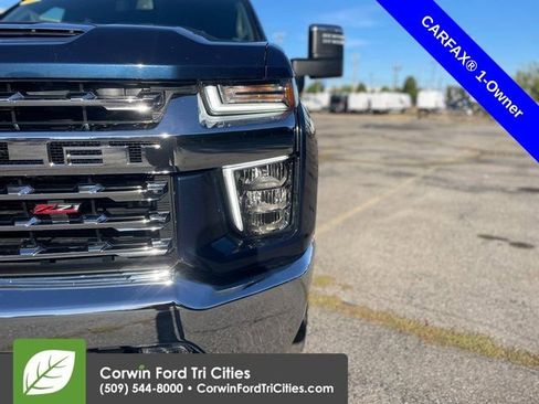 Used 2022 Chevrolet Silverado 2500 LTZ w/ Z71 Off-Road Package image 7