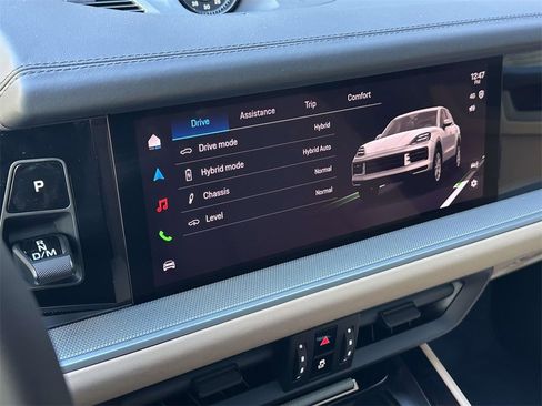 New 2026 Porsche Cayenne image 26