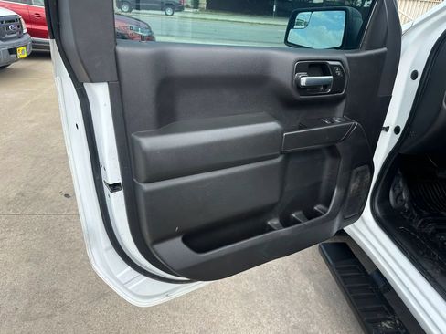 Used 2020 Chevrolet Silverado 1500 W/T w/ WT Value Package AWD/4WD image 12