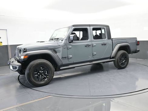 New 2026 Jeep Gladiator Sport image 2