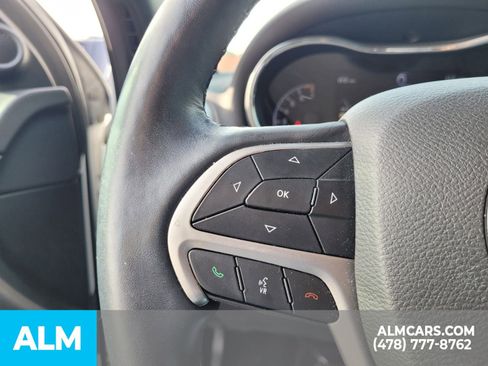 Used 2022 Jeep Grand Cherokee Limited image 27