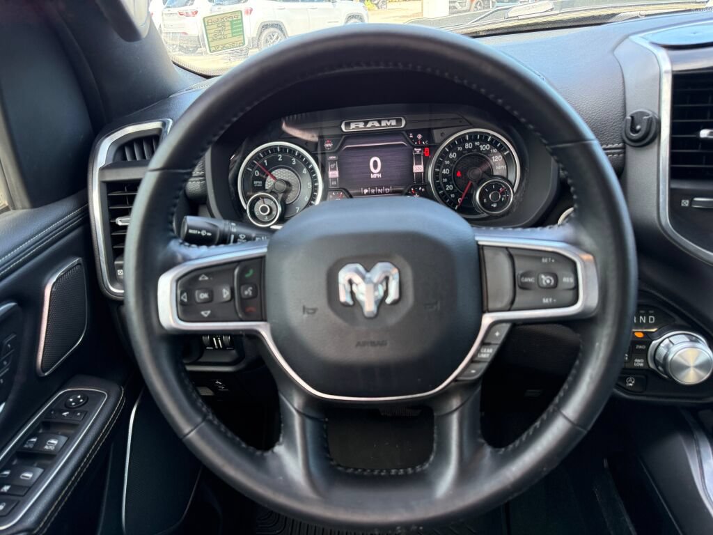 Used 2022 RAM 1500 Laramie AWD/4WD image 14