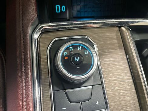 Used 2024 Ford Expedition Limited AWD/4WD image 20