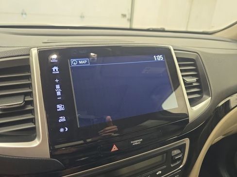 Used 2017 Honda Ridgeline RTL-E image 22