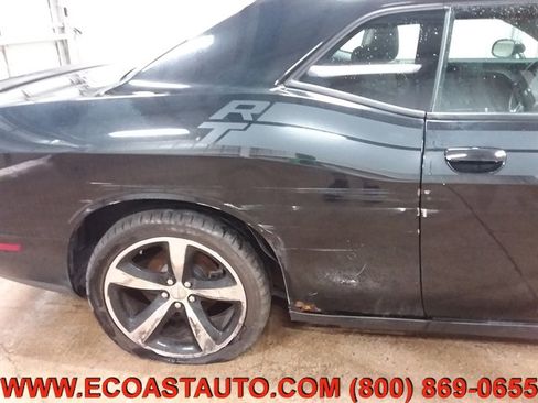 Used 2013 Dodge Challenger R/T image 12