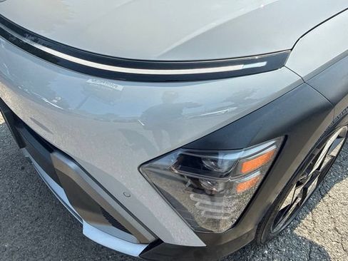 Used 2024 Hyundai Kona Limited AWD/4WD image 26