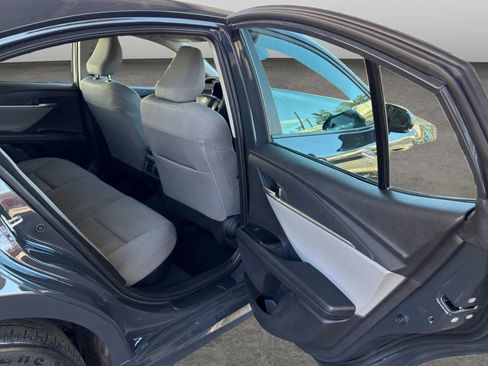 Used 2025 Toyota Camry LE image 15