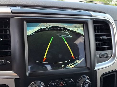 Used 2019 RAM 1500 Big Horn AWD/4WD image 19
