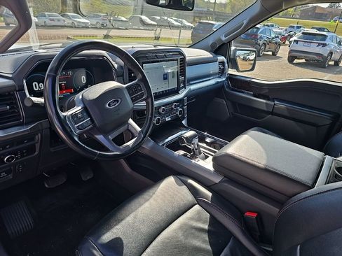 Used 2023 Ford F150 Lariat image 13