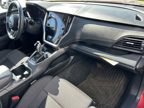 Certified 2025 Subaru Outback Premium w/ Popular Package #1A image 13