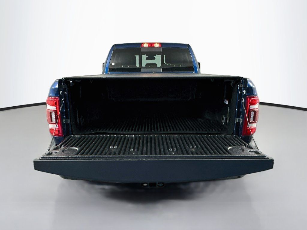 Used 2023 RAM 2500 Limited AWD/4WD image 28