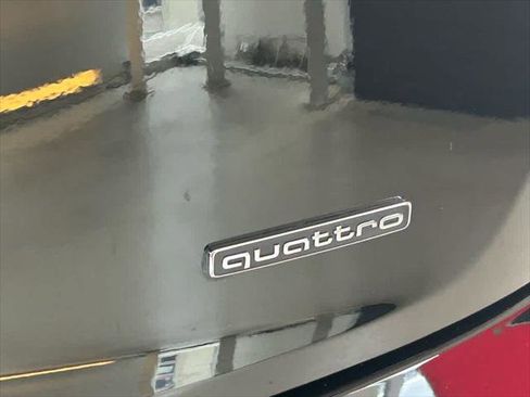 Certified 2023 Audi Q5 2.0T Premium w/ Convenience Package image 22