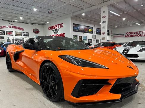 Used 2023 Chevrolet Corvette Stingray Premium Conv w/ Battery Protection Package RWD image 5