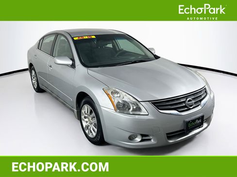 Used 2012 Nissan Altima 2.5 S FWD image 1