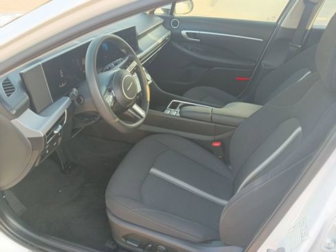 Used 2025 Hyundai Sonata SEL image 4