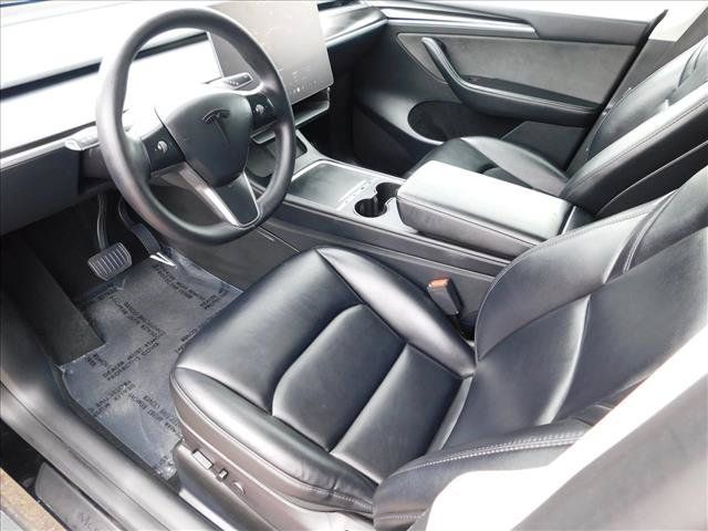 Used 2023 Tesla Model Y Long Range AWD/4WD image 16