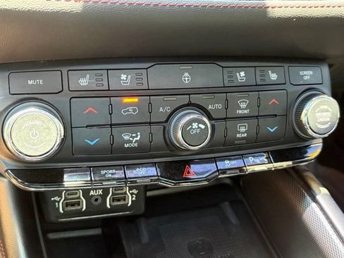 Used 2022 Dodge Durango R/T AWD/4WD image 21