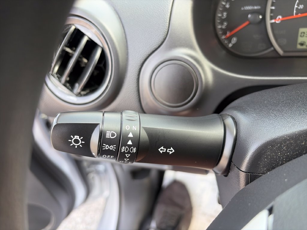Used 2024 Mitsubishi Mirage ES FWD image 32