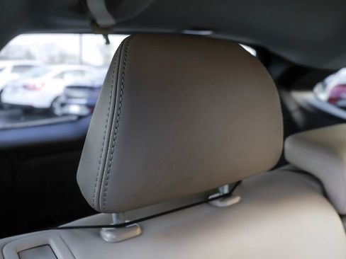 Used 2017 Subaru Outback 2.5i Limited image 30