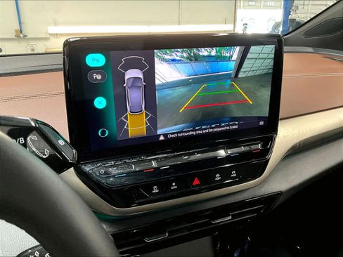 Used 2023 Volkswagen ID.4 2WD image 23