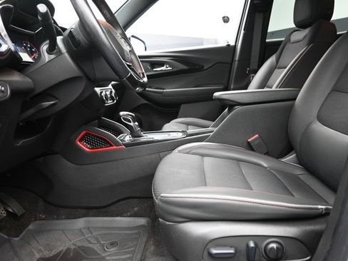 Used 2023 Chevrolet TrailBlazer RS w/ Convenience Package FWD image 16