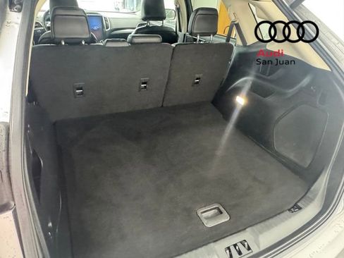 Used 2022 Ford Edge Titanium w/ Equipment Group 301A AWD/4WD image 13