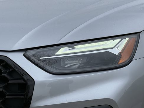 Used 2025 Audi Q5 2.0T Premium Plus w/ Premium Plus Package image 7