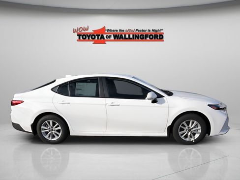 New 2026 Toyota Camry LE w/ Convenience Package AWD/4WD image 4
