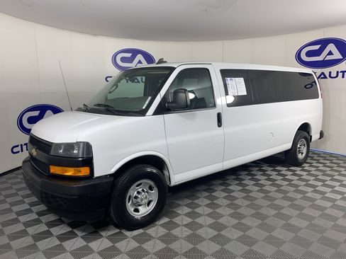 Used 2023 Chevrolet Express 3500 LS RWD image 6